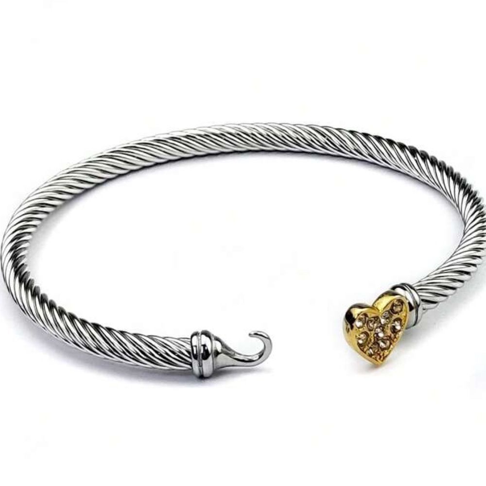 Heart Bracelet Q92